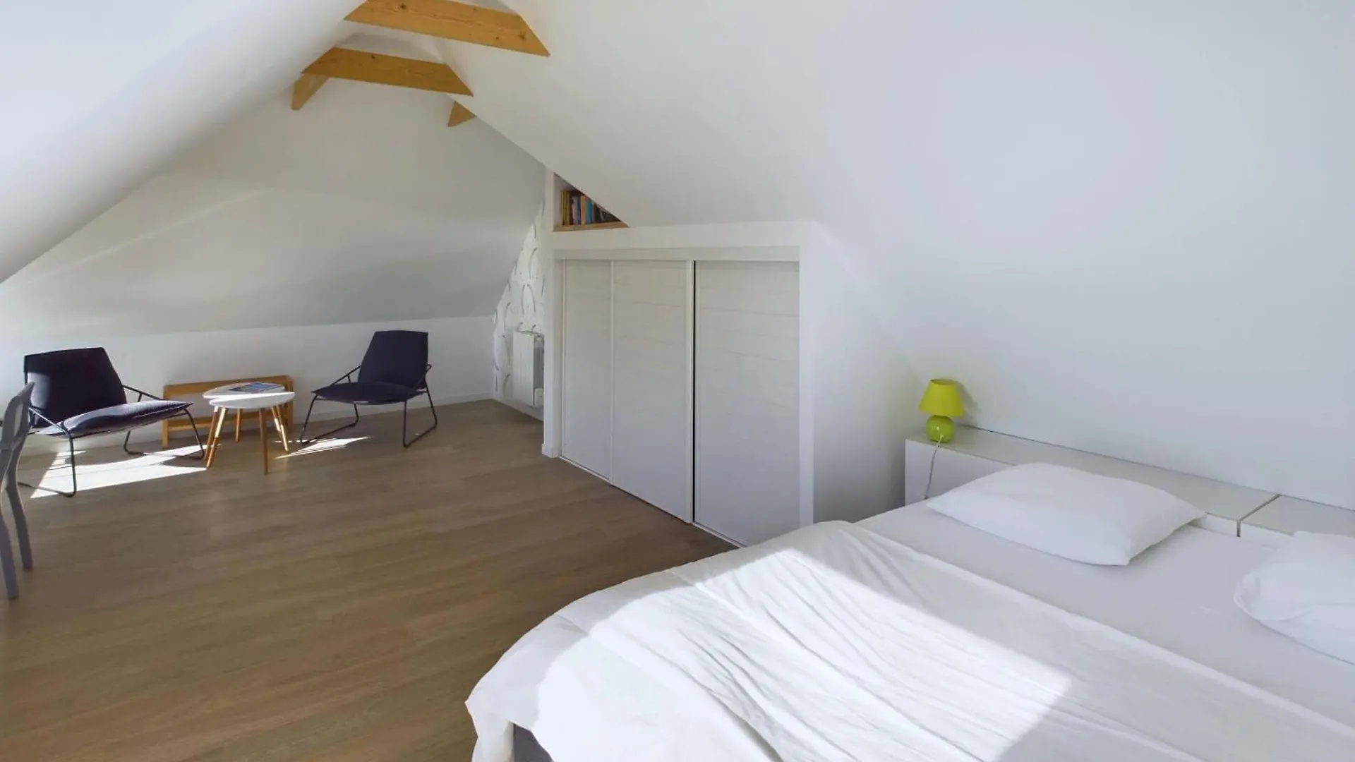 Charmante Maison Pour 5 Dans Le Bourg De Plovan